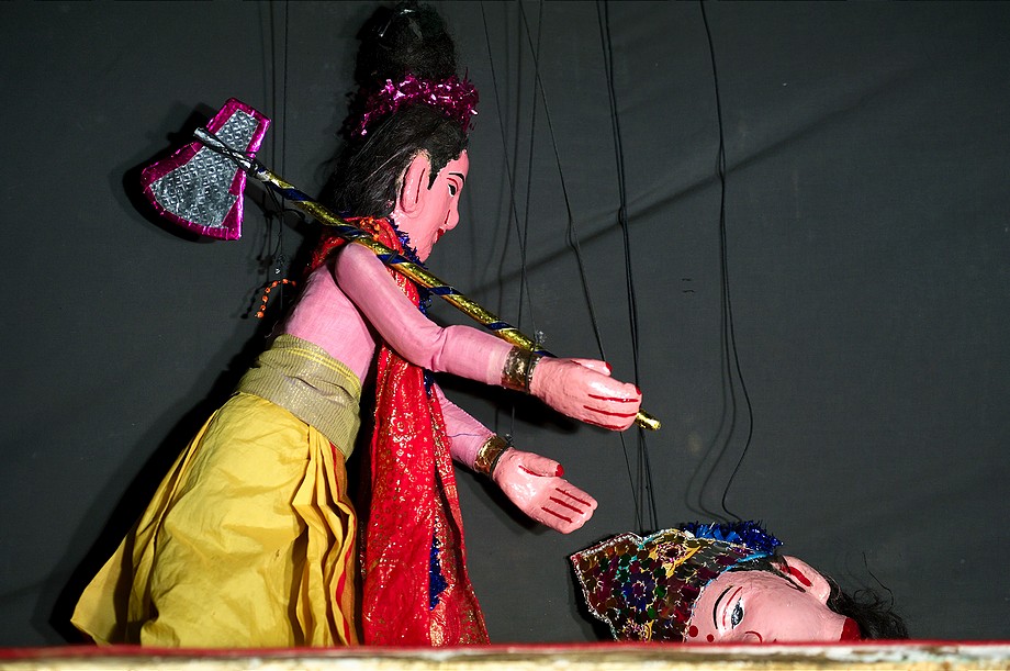 Mayavaram Kalaimamani Manickavasagam Group (Bommalattam) (Mamallapuram Dance Festival 2012 - Folk dance)